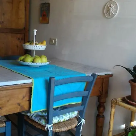 Il Gufo Pensatore Apartment *